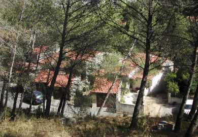 LOTIS. LES TROUBADOURS